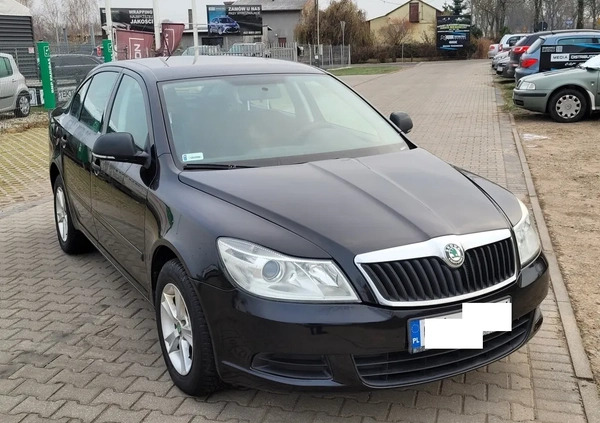 Skoda Octavia cena 24990 przebieg: 179000, rok produkcji 2011 z Kutno małe 466